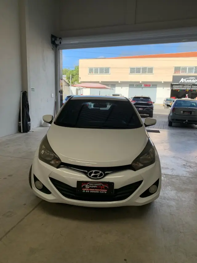 Carro Hyundai HB20 2014 1.0 Copa do Mundo (Flex)