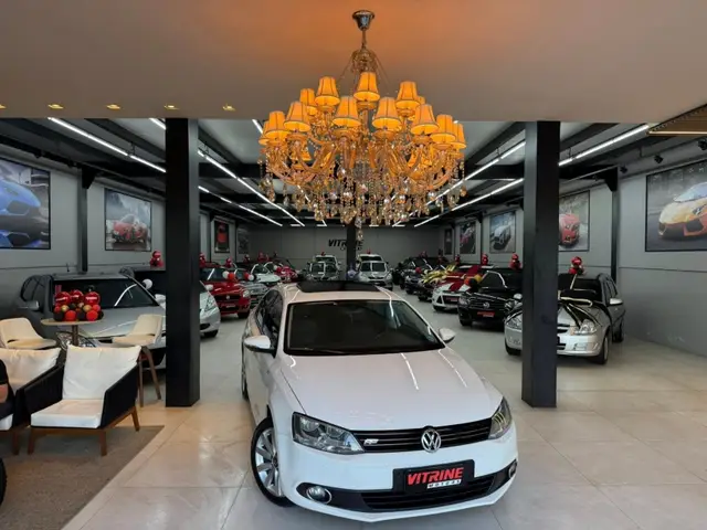 Carro Volkswagen Jetta 2012 2.0 Comfortline Tiptronic (Flex)