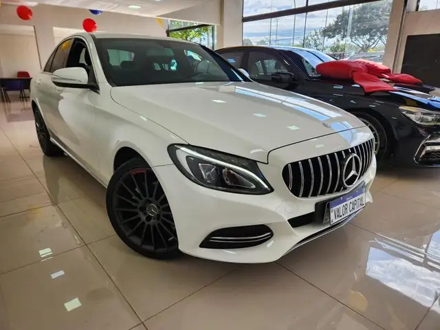 Carro Mercedes-Benz C 180  2015 CGI Estate Avant. 1.6 TB 16V Aut.