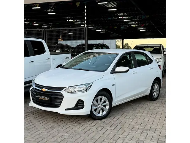 Carro Chevrolet Onix 2023 LT 1.0