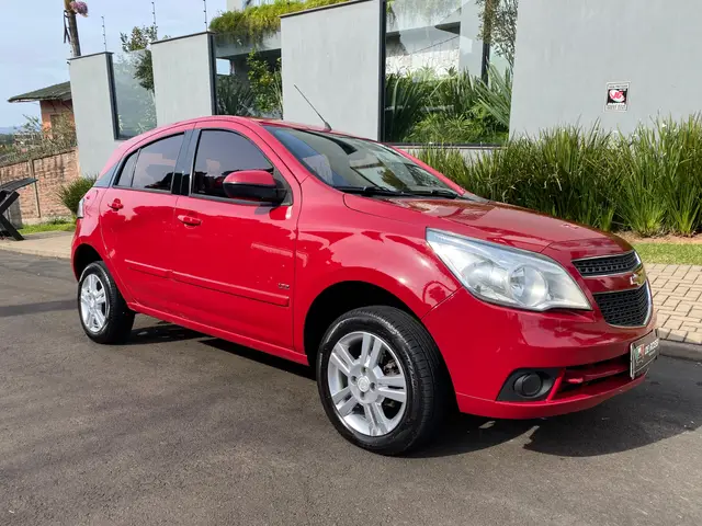 Carro Chevrolet Agile 2011 LTZ 1.4 8V (Flex)