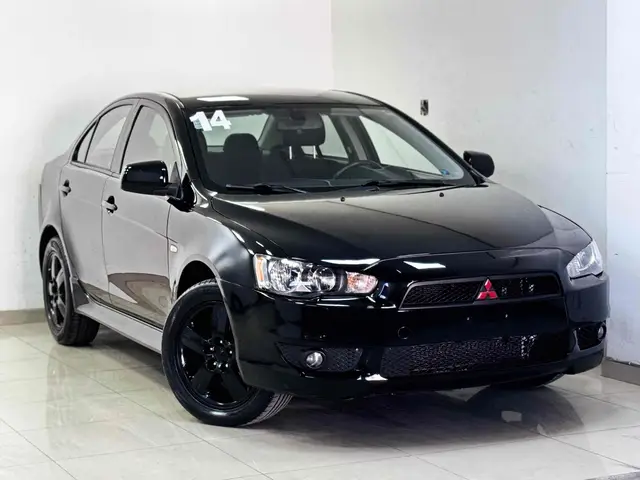 Carro Mitsubishi Lancer 2014 2.0 16V