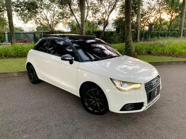 Carro Audi A1 2011 1.4 TFSI Attraction S Tronic