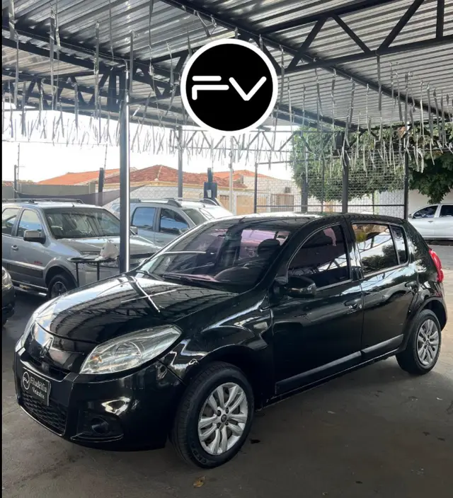 Carro Renault Sandero 2013 Privilege 1.6 16V (Flex)(aut)