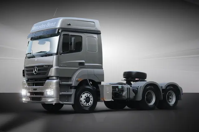 Carro Mercedes-Benz Axor 2021 2544 S/36 6x2 E5