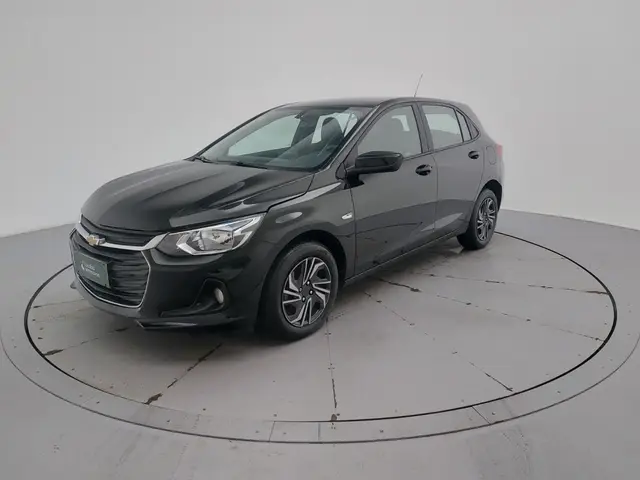 Carro Chevrolet Onix Plus 2024 LT 1.0