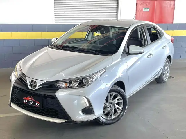 Carro Toyota Yaris Sedan 2024 XS 1.5 (Flex) (Aut)