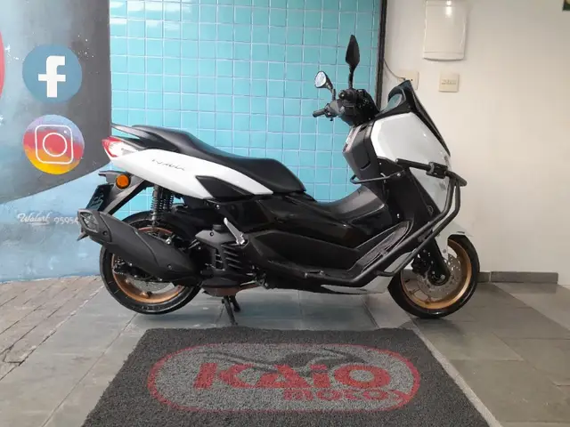 Moto Yamaha NMax 2022 160 ABS