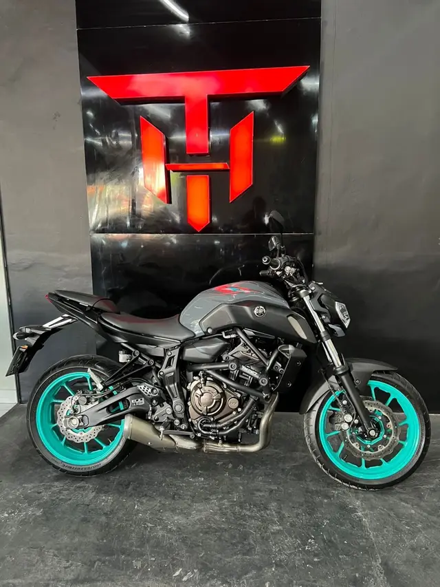 Moto Yamaha MT-07 2024 ABS