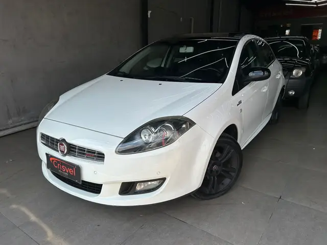 Carro Fiat Bravo 2013 T-Jet 1.4 16V
