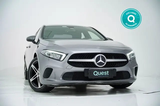 Carro Mercedes-Benz A 200 2020 Style 1.3 CGI gasolina (Aut)