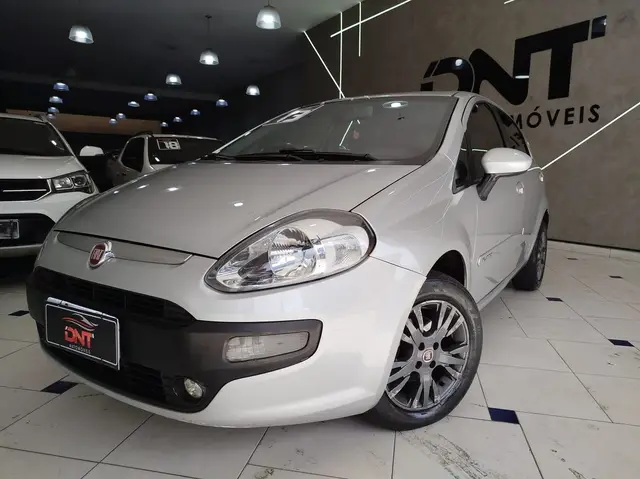 Carro Fiat Punto 2013 Attractive 1.4 (Flex)