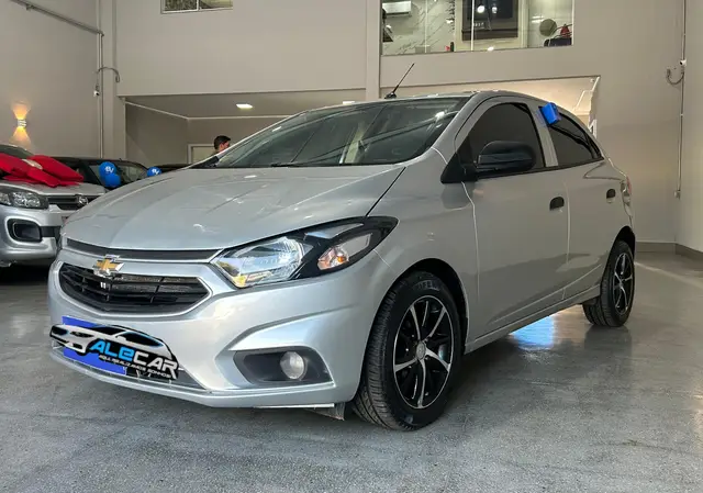 Carro Chevrolet Onix 2020 1.0 Joy SPE/4