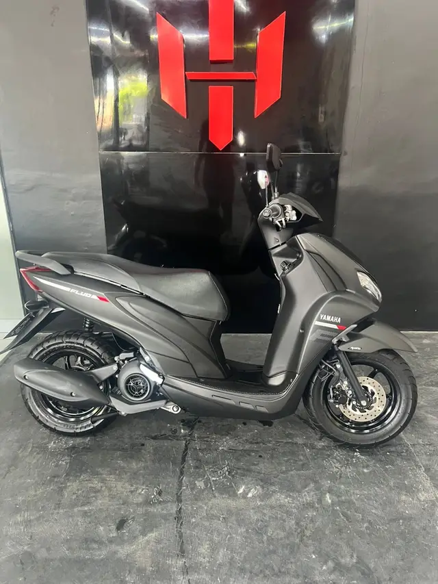 Moto Yamaha Fluo 2025 ABS
