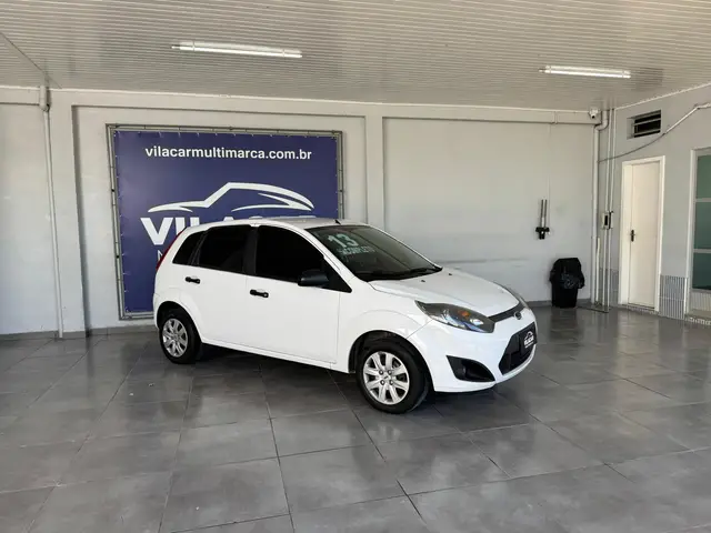 Carro Ford Fiesta Hatch 2013 Rocam 1.0 (Flex)
