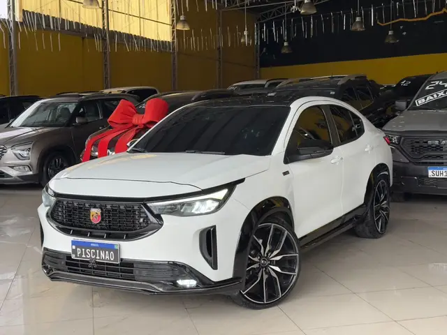 Carro Fiat Fastback 2023 Turbo 270 Limited Edition