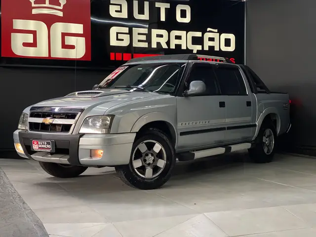 Carro Chevrolet S10 Cabine Dupla 2011 S10 Executive 4x2 2.8 Turbo Electronic (Cab Dupla)