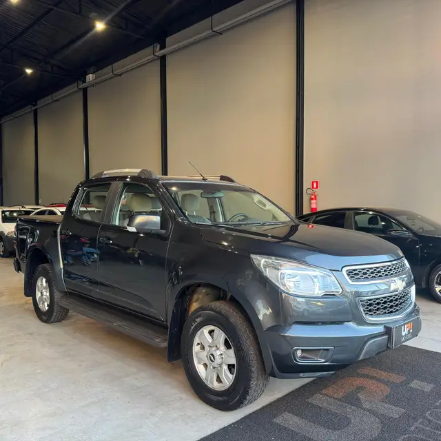Carro Chevrolet S10 Cabine Dupla 2014 S10 2.4 LT 4x2 (Cab Dupla) (Flex)