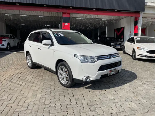 Carro Mitsubishi Outlander 2015 GT 4WD 3.0 V6 (Aut)