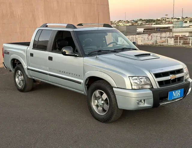Carro Chevrolet S10 Cabine Dupla 2010 S10 Executive 4x4 2.8 Turbo Electronic (Cab Dupla)