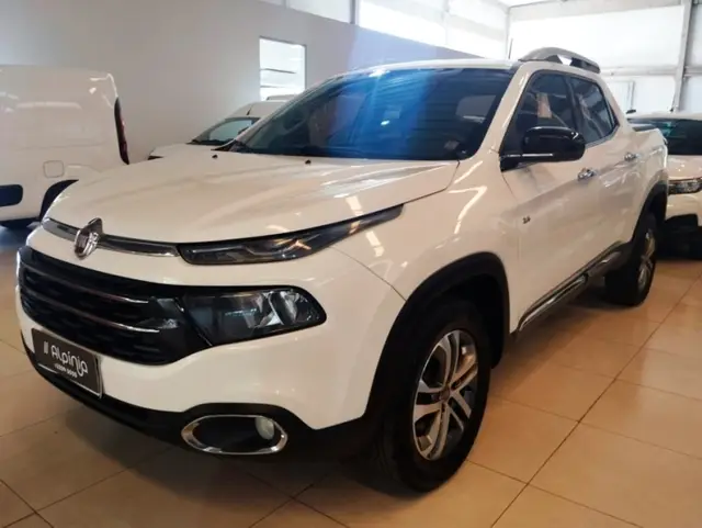 Carro Fiat Toro 2019 Volcano 2.4 AT9 4x2 (Flex)