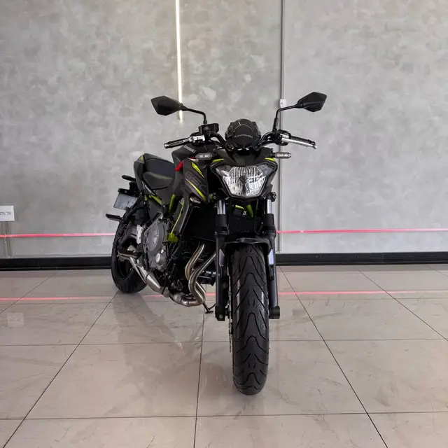 Moto Kawasaki Z 650 2020 (ABS)