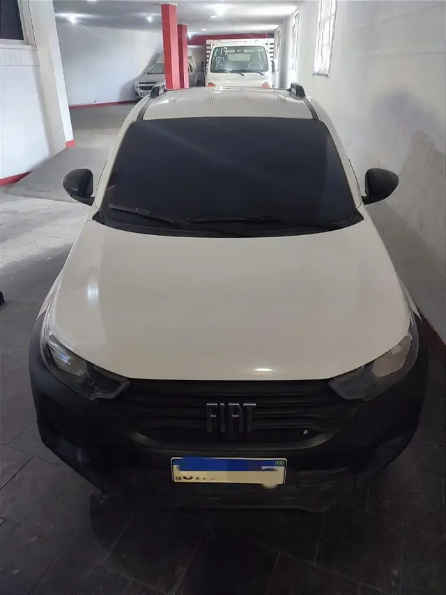 Carro Fiat Strada 2023 Endurance 1.4 Cabine Plus (Flex)