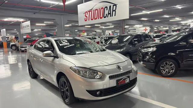 Carro Renault Fluence 2012 2.0 16V Dynamique (Aut) (Flex)