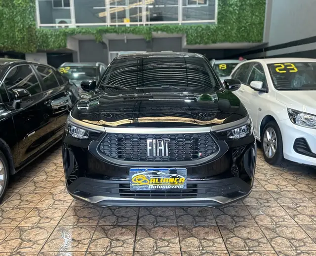Carro Fiat Fastback 2025 Audace T200 Hybrid