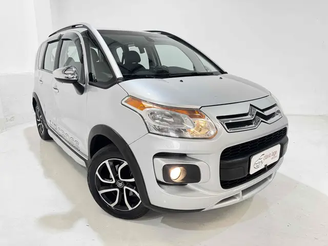 Carro Citroën Aircross 2012 Exclusive 1.6 16V (flex)