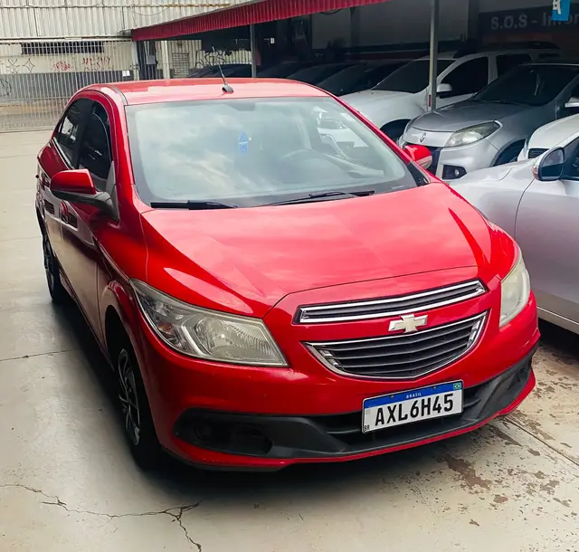 Carro Chevrolet Onix 2014 1.0 LT SPE/4