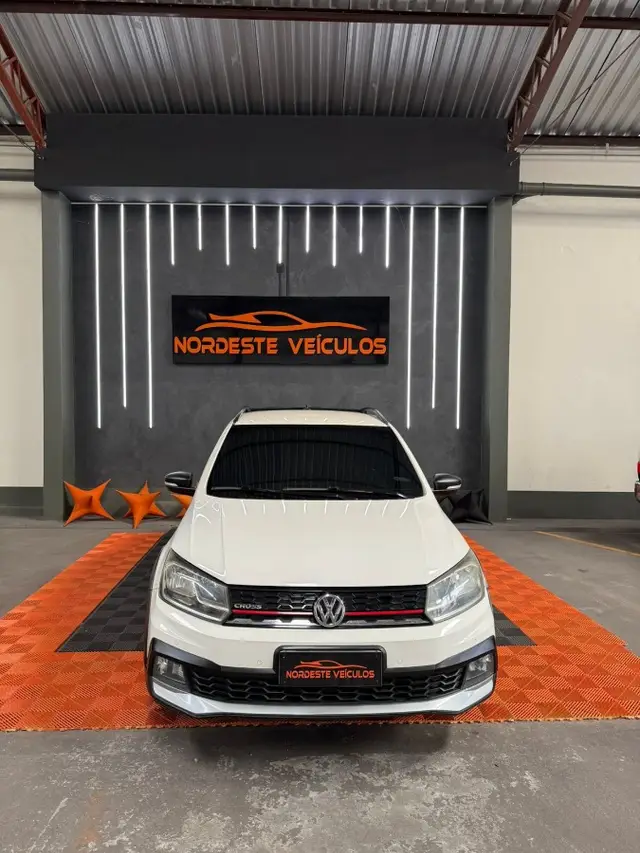 Carro Volkswagen Saveiro 2017 Cross 1.6 16v MSI CE (Flex)