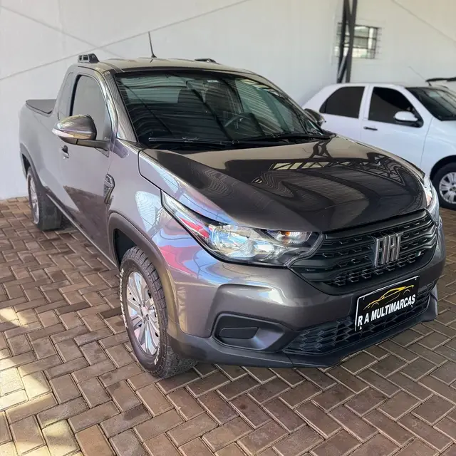 Carro Fiat Strada 2023 Freedom 1.3 CS Plus (Flex)