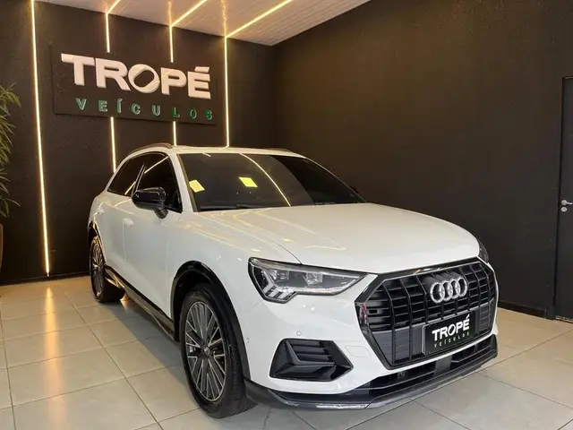 Carro Audi Q3 2020 1.4 TFSI Black Edition S Tronic (Flex)