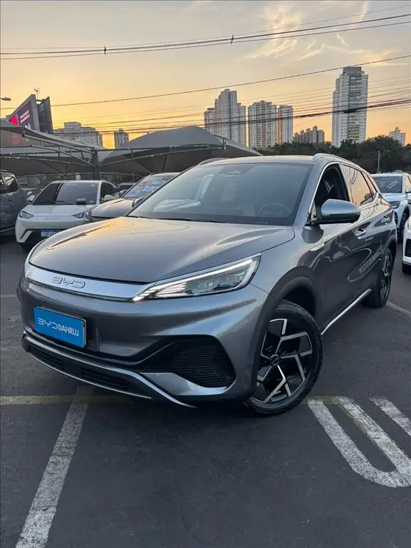 Carro BYD Yuan Plus 2024 EV