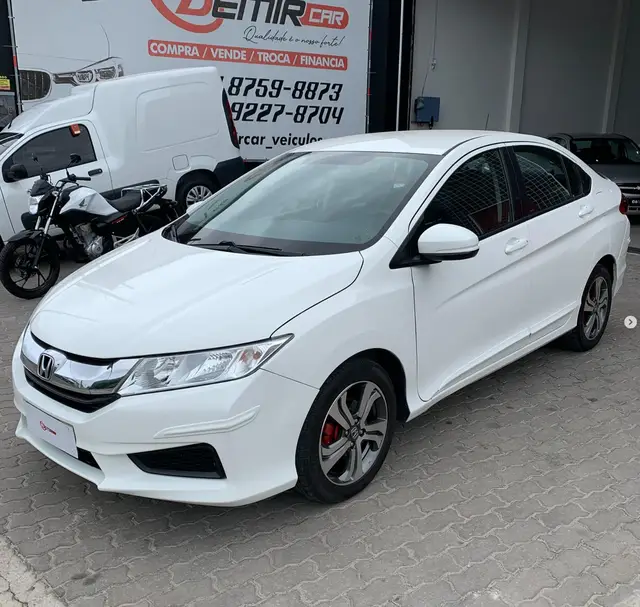Carro Honda City 2015 LX 1.5 CVT (Flex)