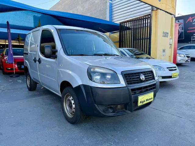 Carro Fiat Doblò Cargo 2013 1.4 8V (Flex)