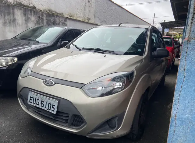 Carro Ford Fiesta Hatch 2011 1.0 (Flex)