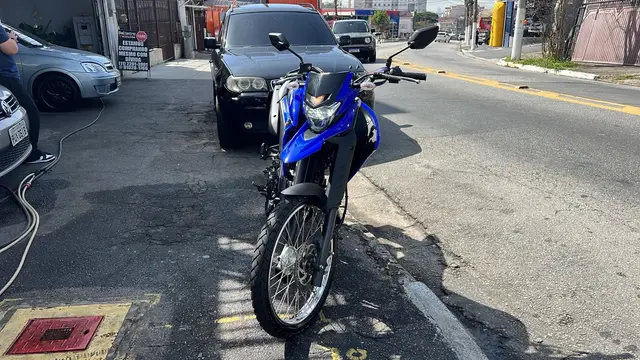 Moto Yamaha XTZ 250 Lander 2024 ABS