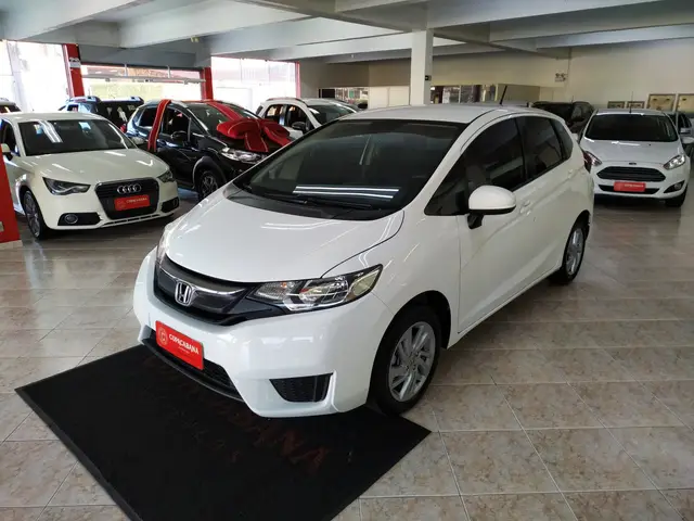 Carro Honda Fit 2015 1.5 16v LX (Flex)