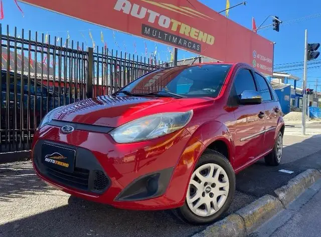 Carro Ford Fiesta Hatch 2013 Rocam 1.0 (Flex)