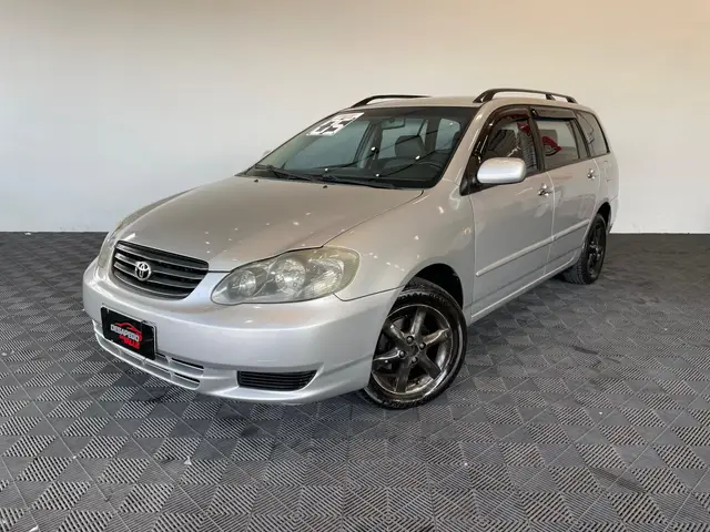 Carro Toyota Fielder 2005 1.8 16V (aut)