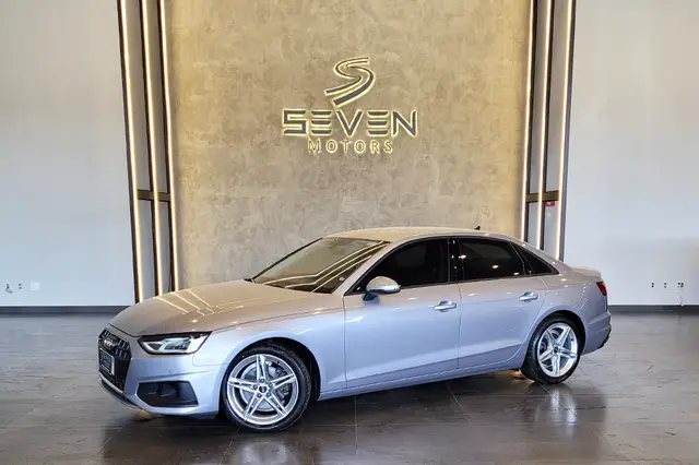 Carro Audi A4 2021 Prestige 2.0