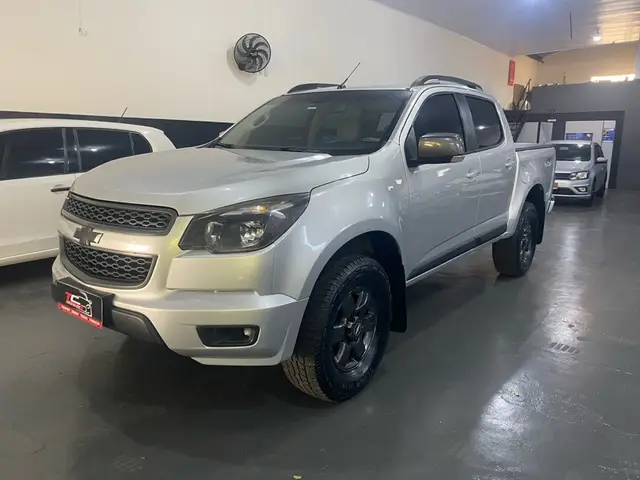 Carro Chevrolet S10 Cabine Dupla 2014 S10 2.4 LT 4x2 (Cab Dupla) (Flex)