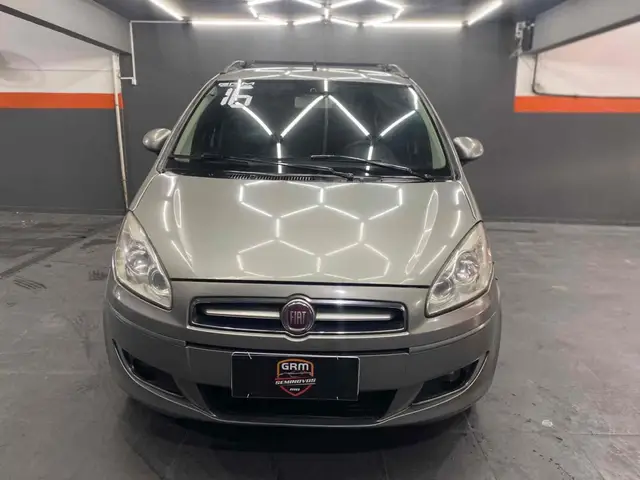 Carro Fiat Idea 2016 Attractive 1.4 8V (Flex)