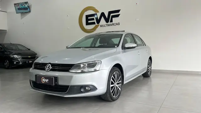Carro Volkswagen Jetta 2012 2.0 Comfortline Tiptronic (Flex)