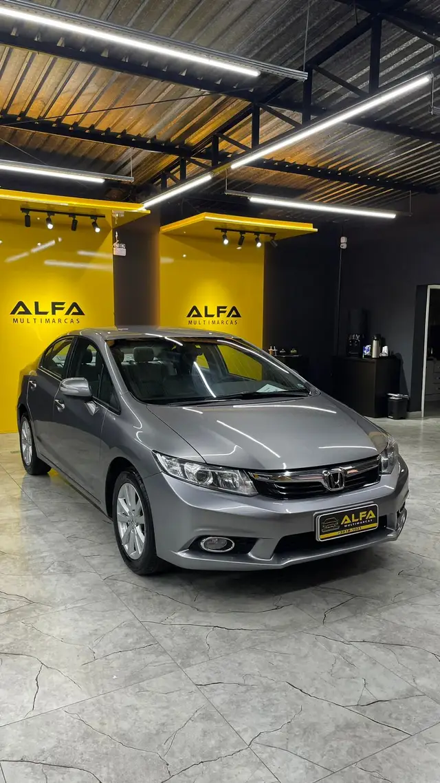Carro Honda Civic 2014 New  LXR 2.0 i-VTEC (Aut) (Flex)
