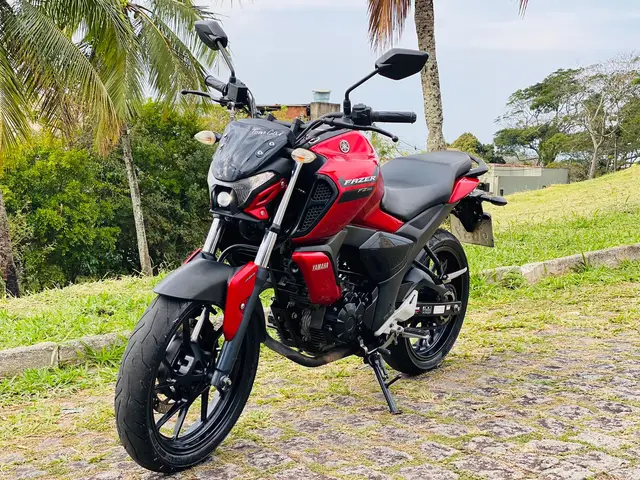 Moto Yamaha Fazer FZ15 2024 ABS