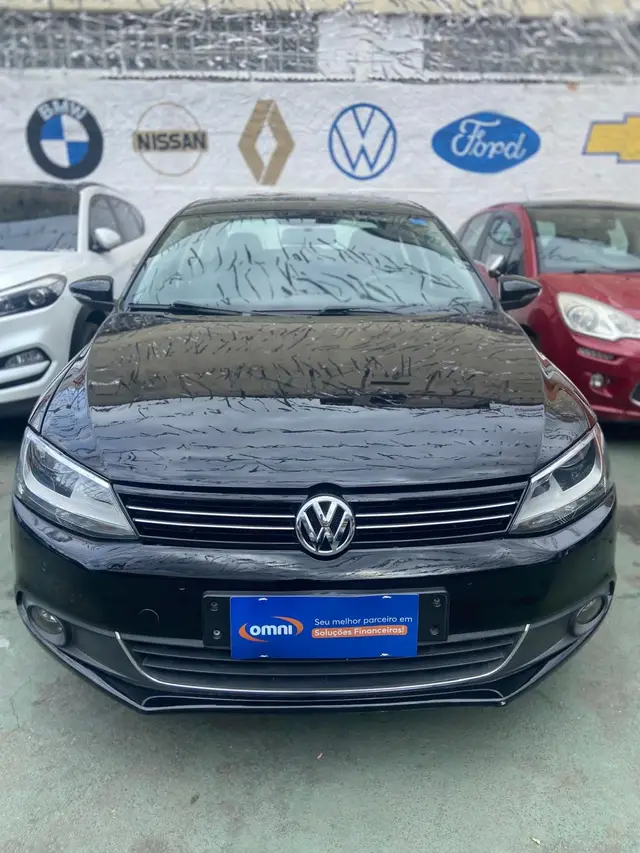 Carro Volkswagen Jetta 2012 2.0 Comfortline (Flex)