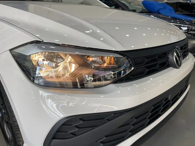 Carro Volkswagen Polo 2026 Track 1.0 Flex 12V